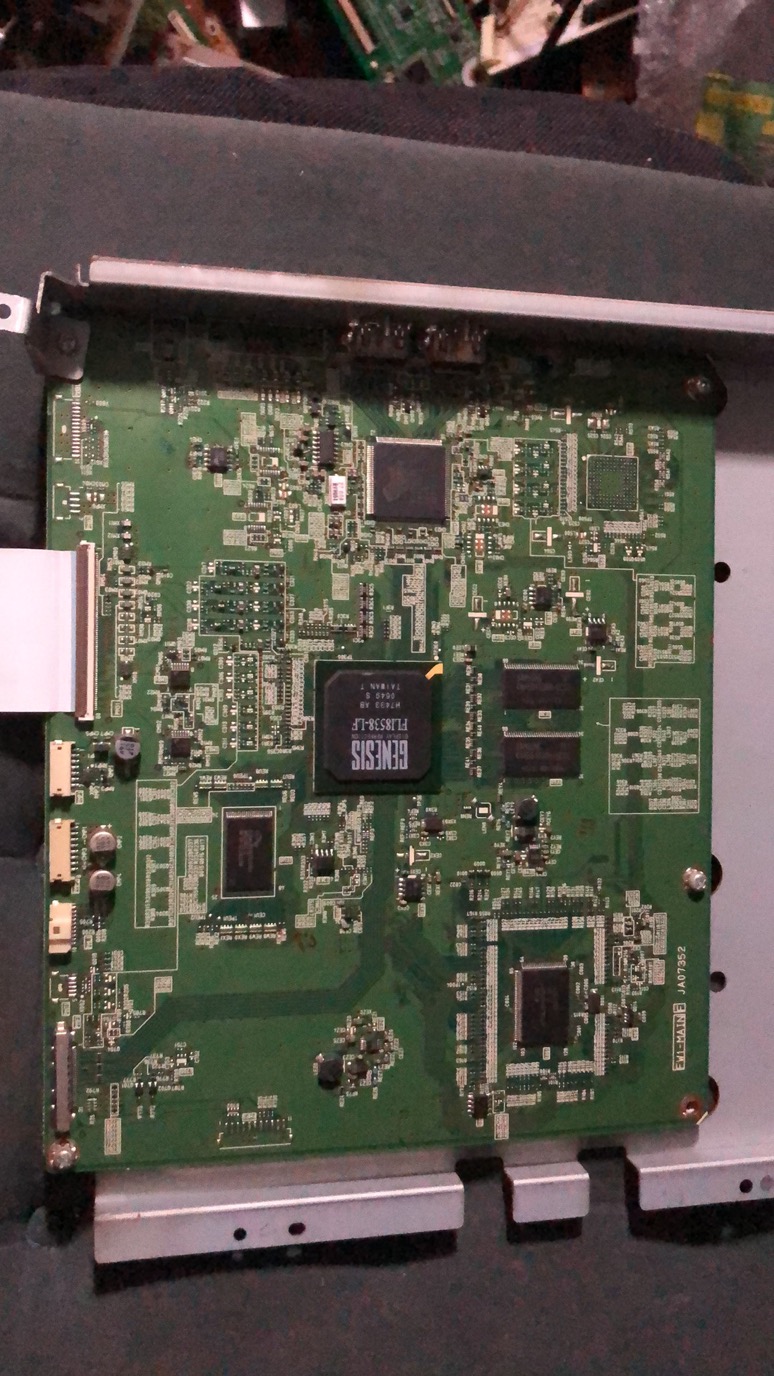 日立42PD9580/9500TC 50PD9980TC/9900TC 主板JA07352