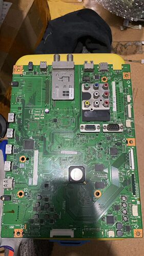 原装夏普LCD-52LX830A主板QPWBXF733WJN2 屏LK520D3GW4BR现货测好