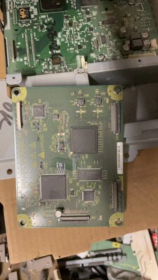 日立P32E102C逻辑板32PH3-LOGICP65191 JA31103 JP65191