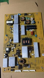 760A电源板RUNTKB442WJQZ 夏普LCD 443 SU761 8009A 65MY8008A