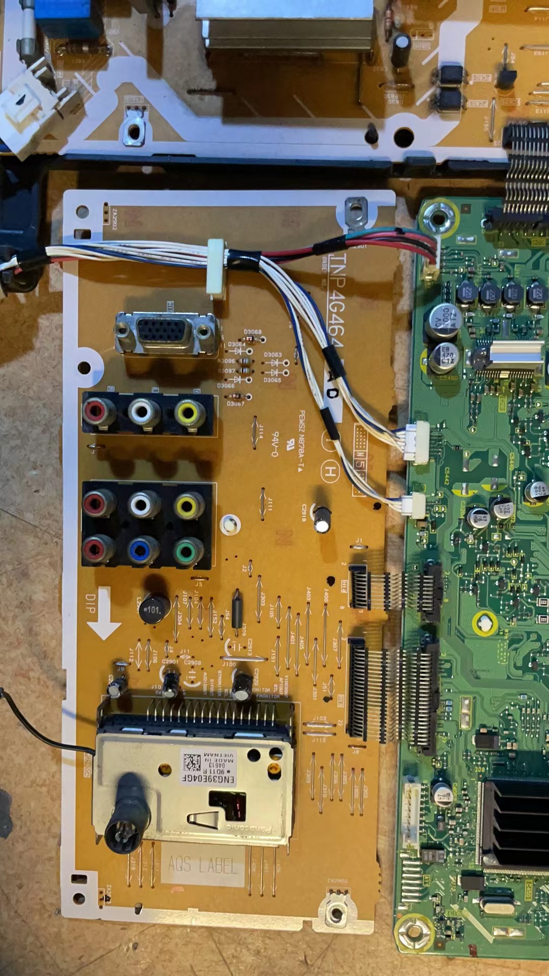 原装松下TH-L32C8C主板TNP4G464 AD 1H 配屏 AX080A036G