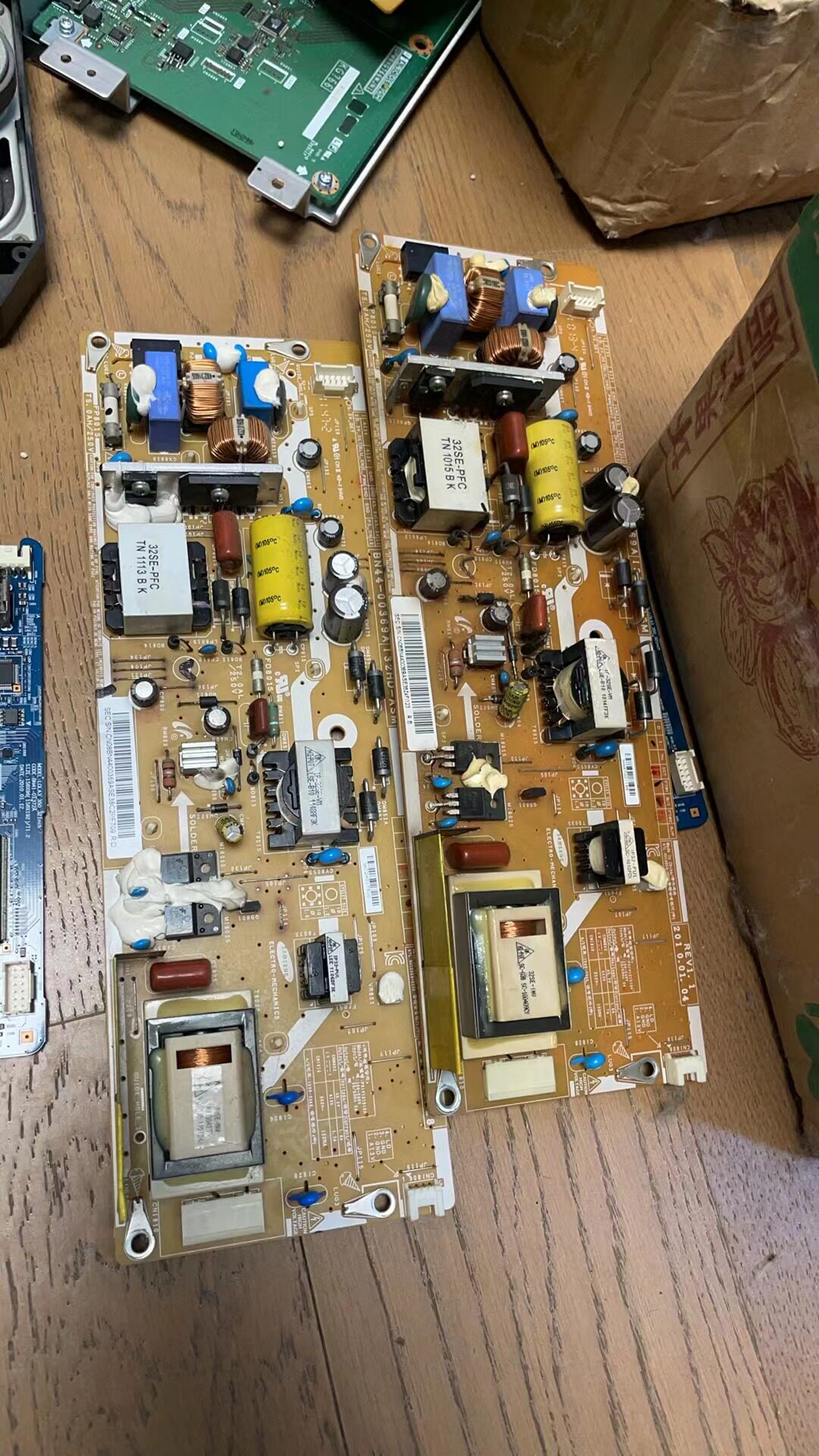 原装三星LA32C350D1电源板BN44-00369A I32HD-ASMPSIV121510A