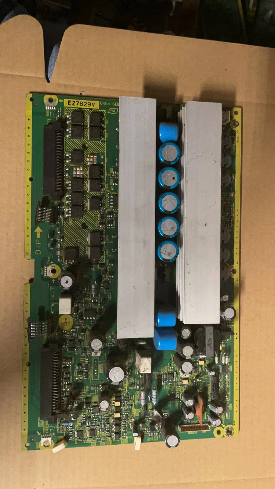 松下TH-42PV700C 42PV70C 等离子Y板TNPA4182