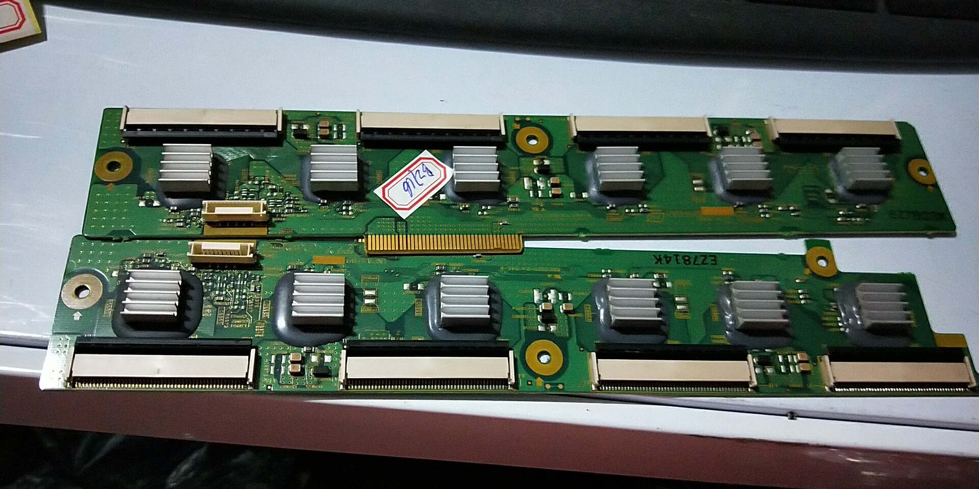 原装松下缓冲板TH50PV70C TNPA4188 TNPA4189 一对价