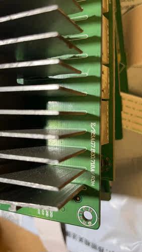 原装海信TPW5039(2)111146主板RSAG7.820.718A屏PDP50X4