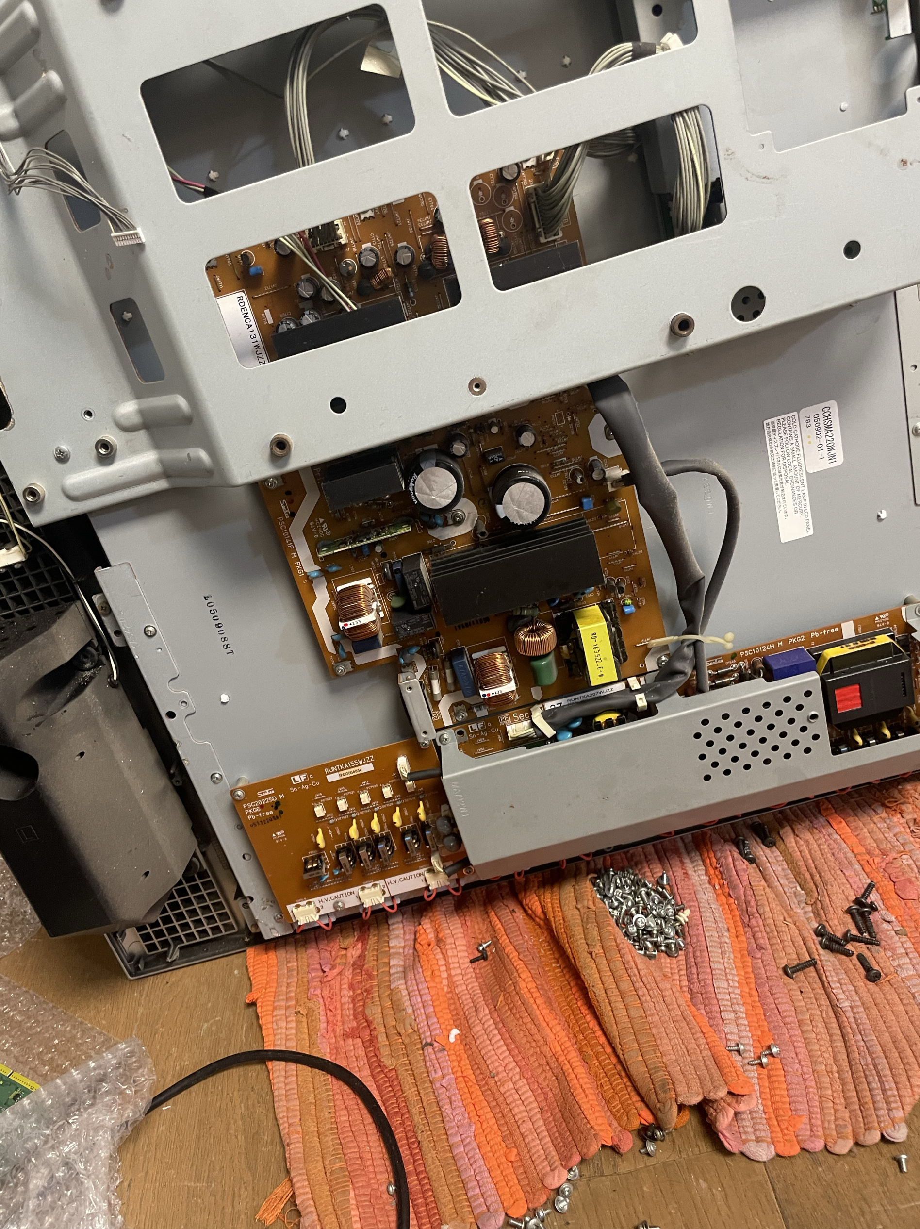 LCD-37AF3 电源板 主板 高压板 逻辑板  av板