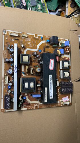 长虹PT42718NHD海信TPW42M88电源板PSPF321501B LJ44-00182A