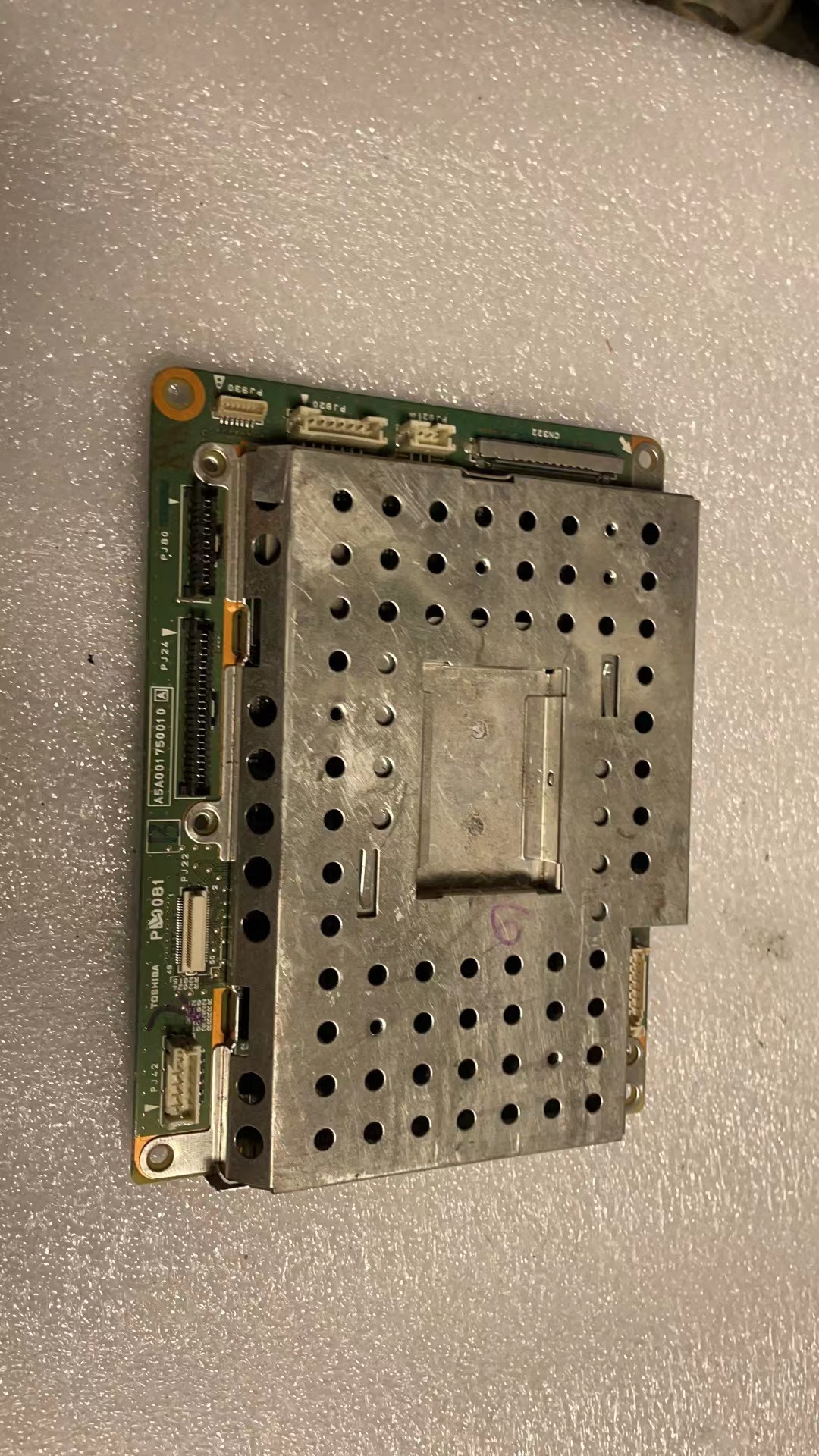 东芝D42WL66C 原装主板PE0081 A5A001750010A 屏LC420W02(SL)(C1)