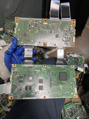 原装夏普LCD-70UE20A 索尼KDL-70X8500B逻辑板RUNTK5556TP 0133FV