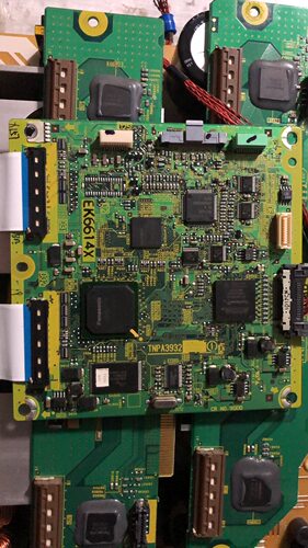 松下42PA7C 42PA60C逻辑板D板TNPA3932