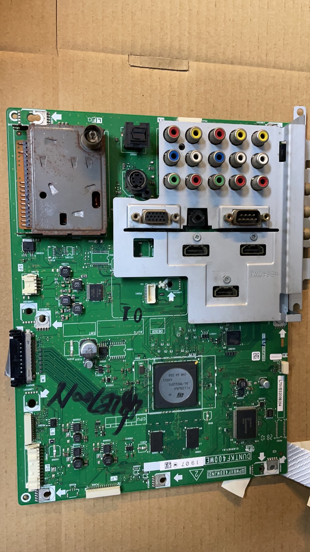 原装夏普LCD-46LE700A主板QPWBXF400WJN1 屏LK460D3FZL0X测好