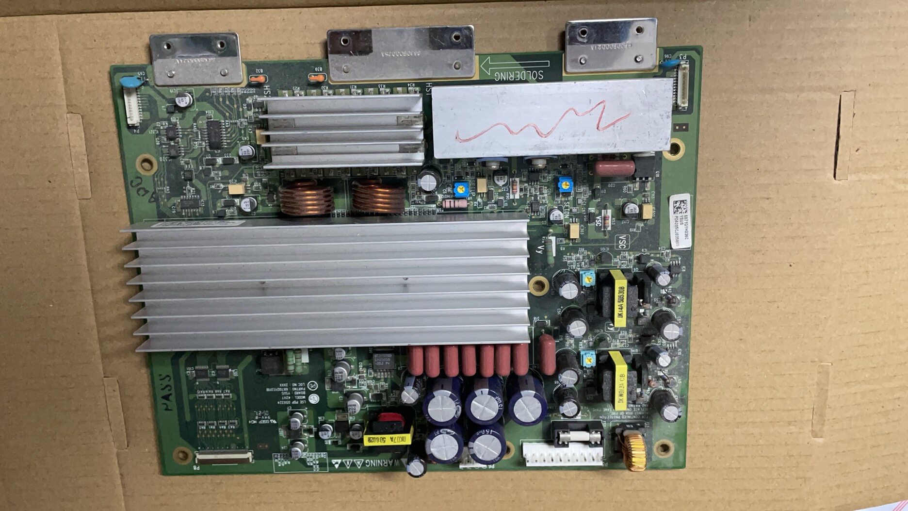 42V7 Y板6870QYE011B/111B 036B 6871QYH045D/045C/036D/045A/036 - 实物图