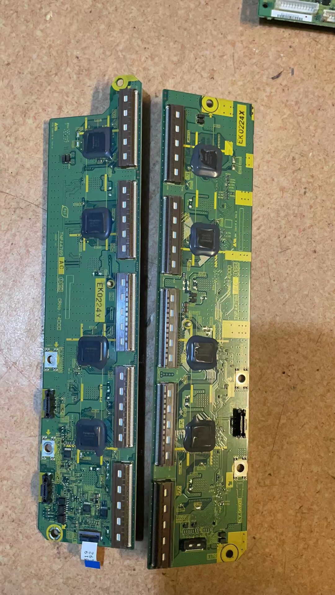 原装松下 TH-P50G11C TH-P50S10C 缓冲板 TNPA4788 TNPA4789