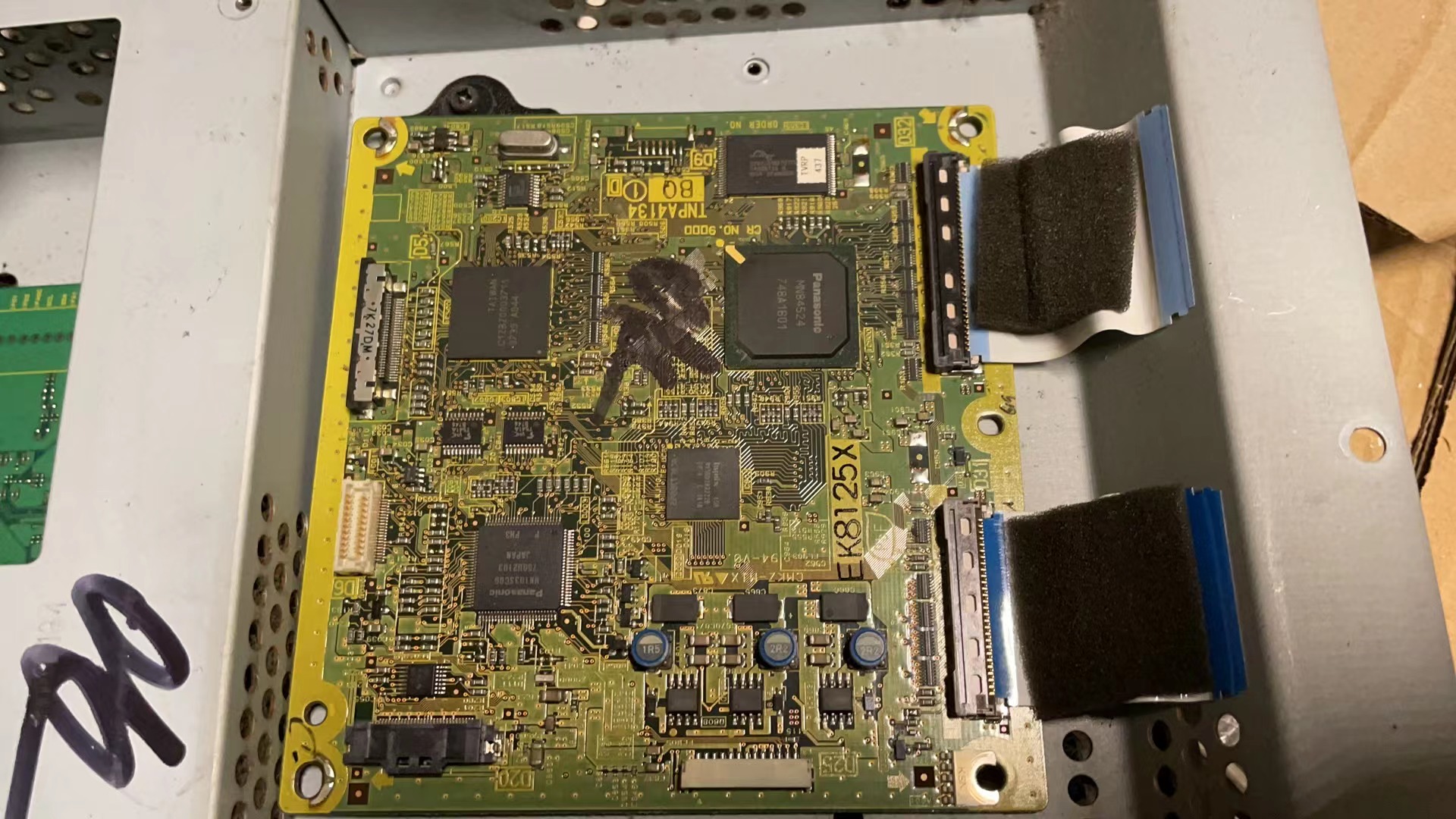 松下TH一42/50PV70C逻辑板TNPA4134