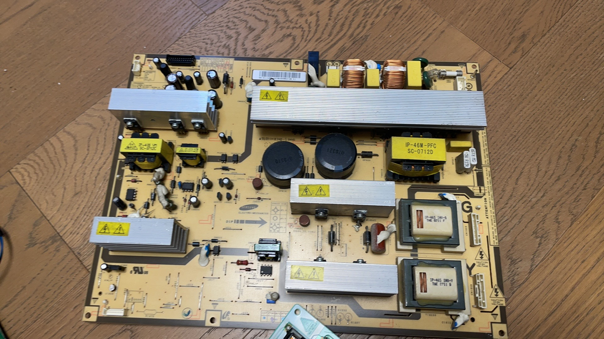 LA46M81BLA46S81B电源板BN44-00166BIP-301135AIP-46STD