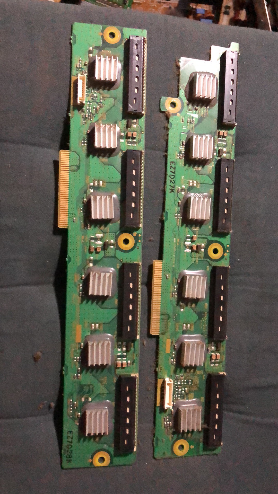 原装松下缓冲板TH50PV70C TNPA4188 TNPA4189 一对价