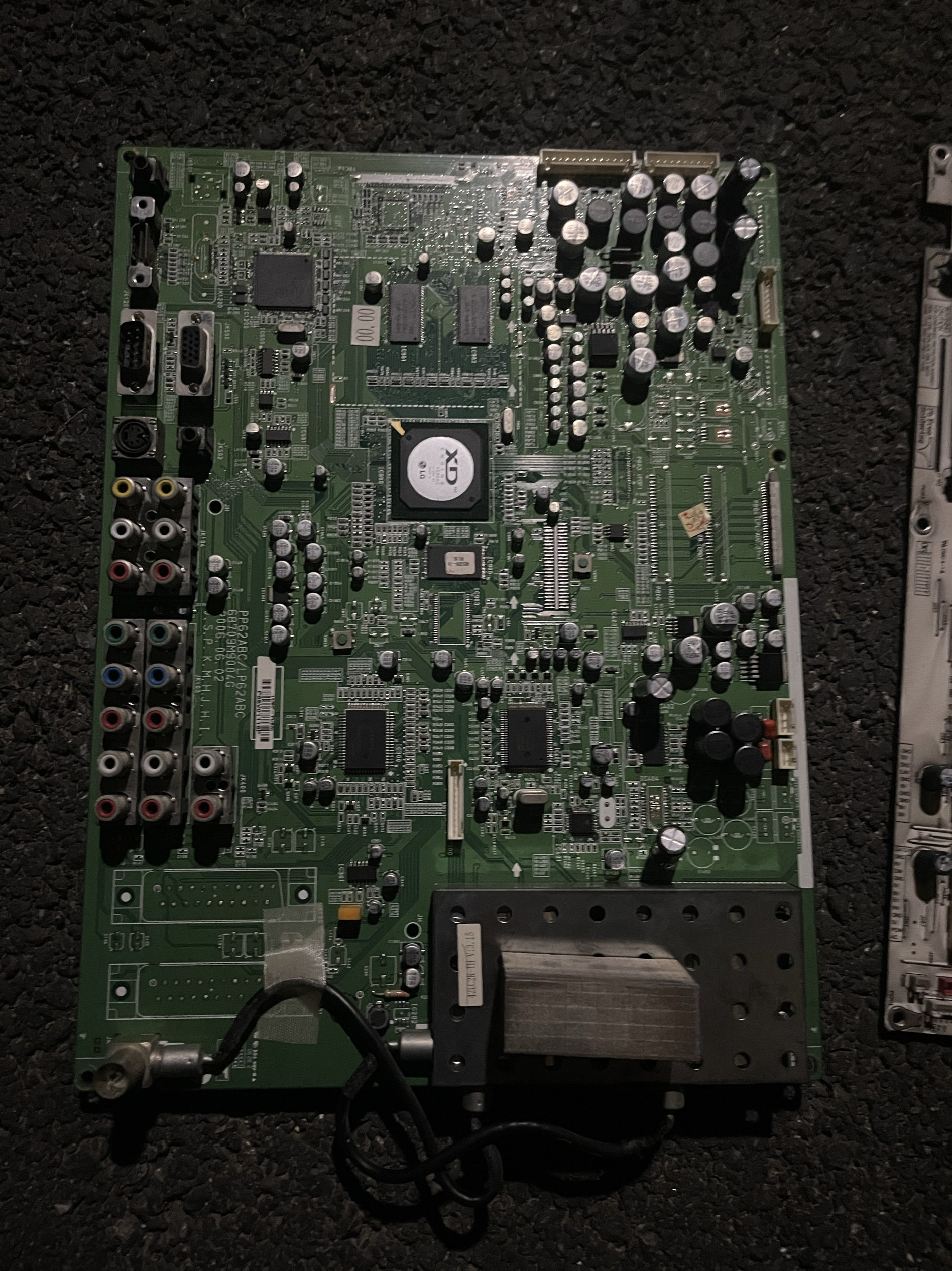 原装拆机LG 42LC2R-TH主板68709M9004G屏LC420W02实物