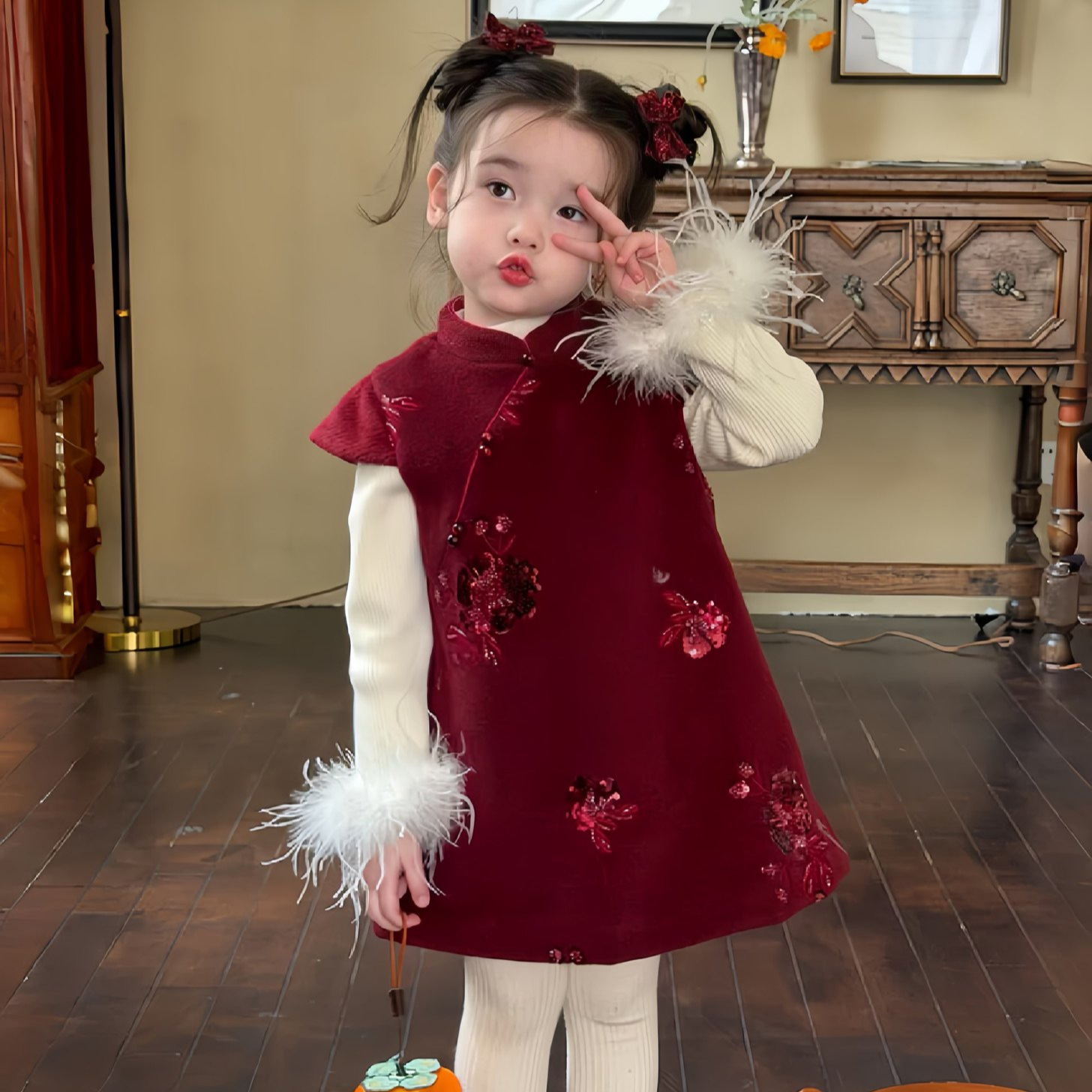 女童新中式旗袍背心裙儿童国风刺绣连衣裙宝宝唐装过年红色拜年服