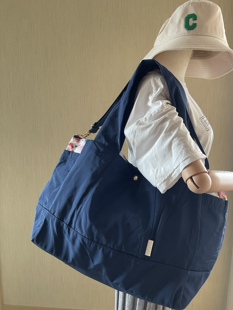 开学季 b备出日本Franc大容量尼龙旅行包背面可插拉杆箱