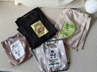 偶有瑕疵不明显 持续更新 日单动漫卡通系列收纳包 小包等