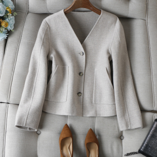 自在风格 外套冬 定染米灰色无领设计小宽松显瘦羊毛羊绒保暖长袖