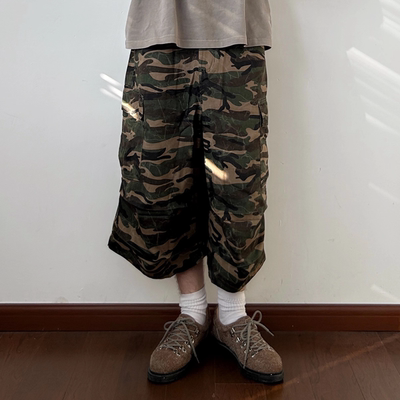 NOSD (by BUllSHITLAB) 基础系列“定染洗水迷彩七分裤”