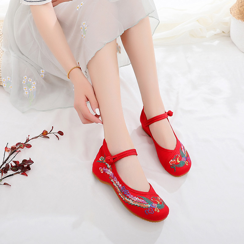女内汉服旗袍民族风广场舞布鞋图片