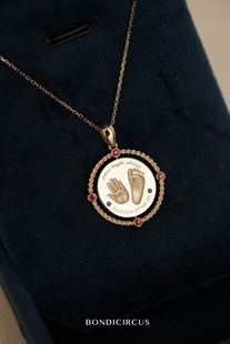 晨禧珠宝 18k金双面可翻转红宝石宝宝金牌手脚印定制吊坠纪念礼物