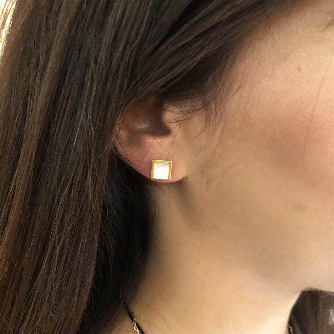 小众设计女高级感耳钉珠贝青金石