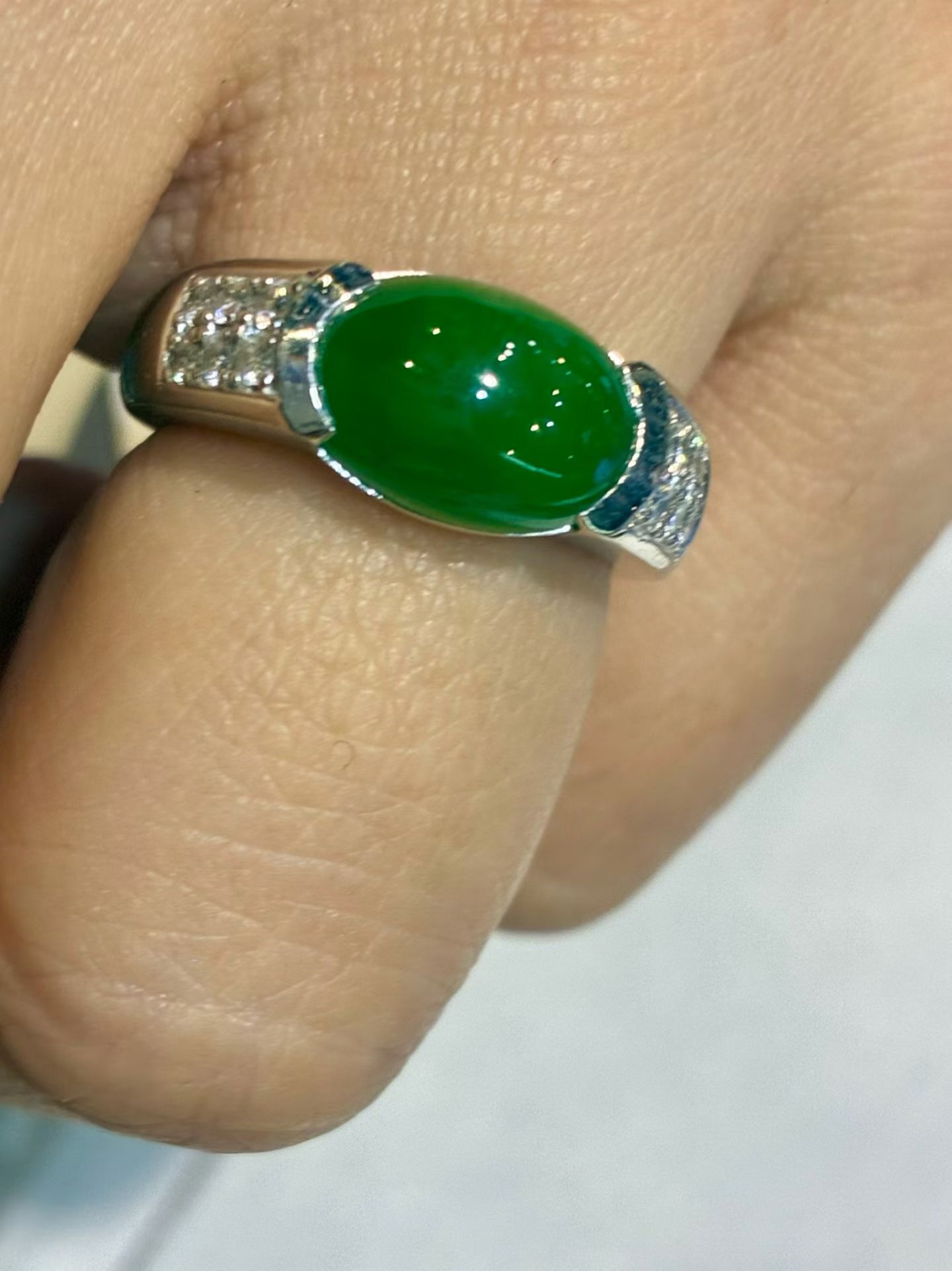 亏本卖 缅甸翡翠钻石戒指大主石11*7.8mm 11克重工pt900天然钻石