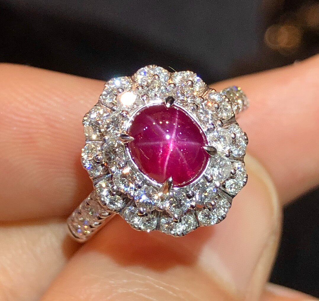 46克拉 鸽血红 星光红宝石 18k港工钻石戒指