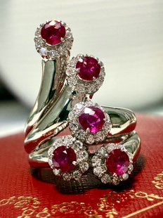 1万多亏本卖12克多重工镶嵌1.6克拉鸽血红红宝石钻戒