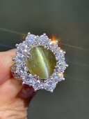 3万多亏本卖7克拉多 金绿猫眼石戒指豪华镶钻3克拉重工16克Pt铂金