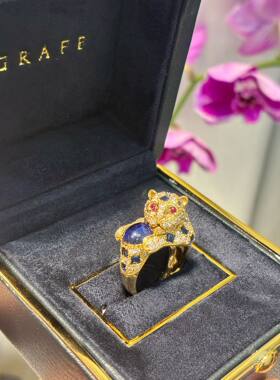 2万多漏 10克重工18K黄金豹子戒指2.5克拉钻石 皇家蓝宝石1.7克拉