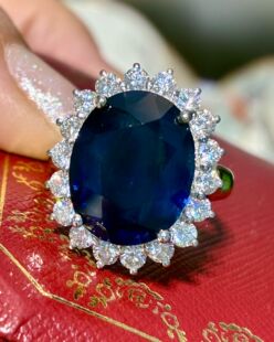 中万亏本卖 11克拉 蓝宝石钻戒NGTC国检证书 18K金真钻石1.1克拉