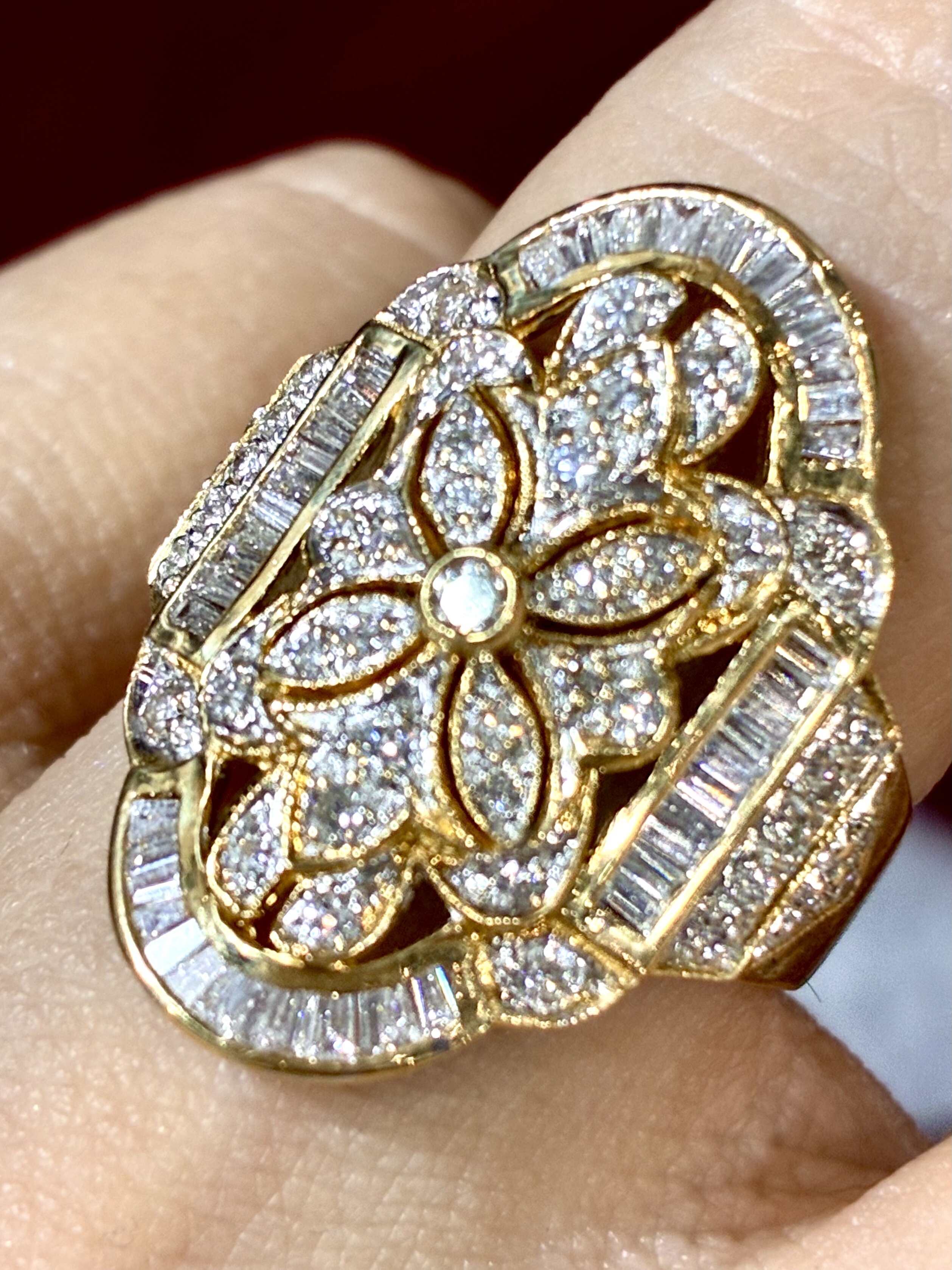 8800日本珠宝展亏本卖7.9克重1克拉钻石戒指18K黄金天然钻石戒指