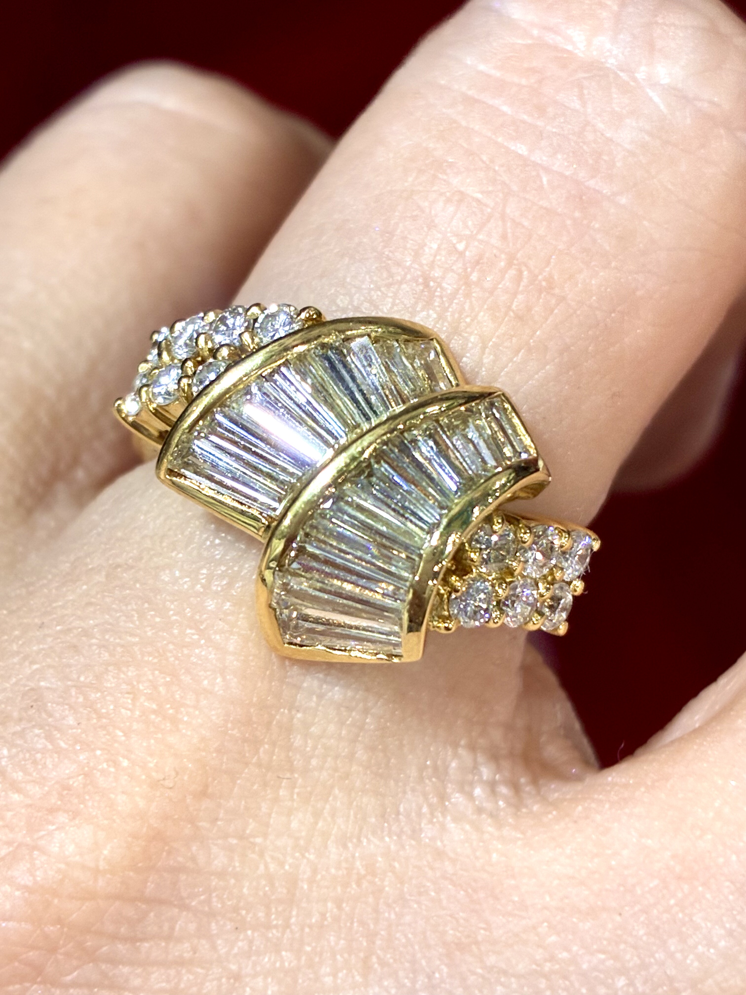 8800日本珠宝展亏本卖18K黄金钻石戒指1.7克拉6.7克重工镶嵌