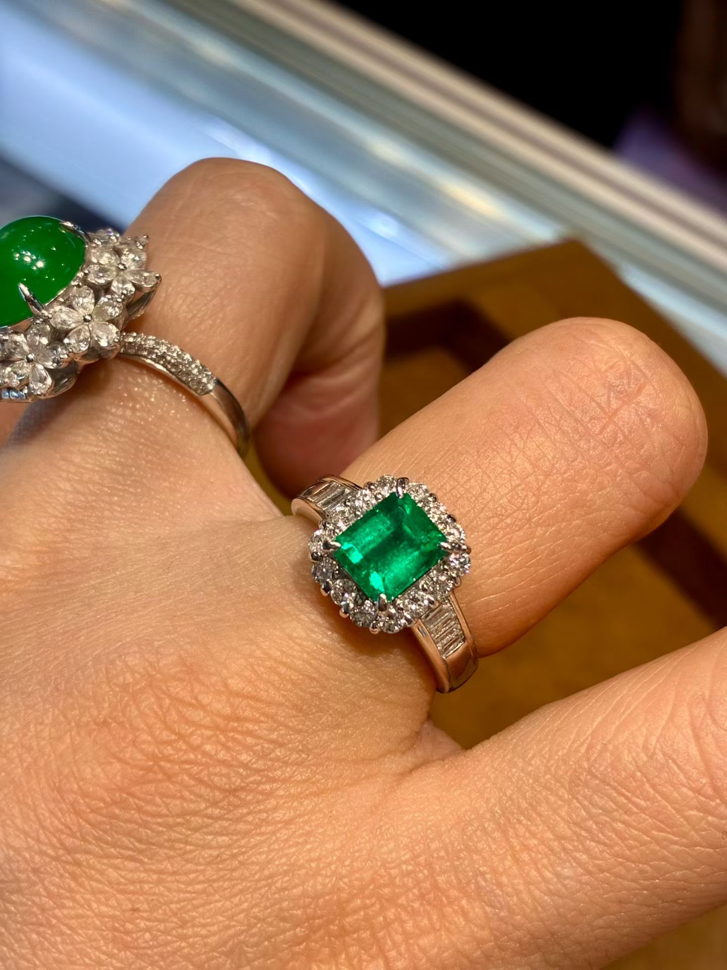 收藏级 哥伦比亚 木佐 1.5克拉精品祖母绿钻石戒指Pt天然钻石80分