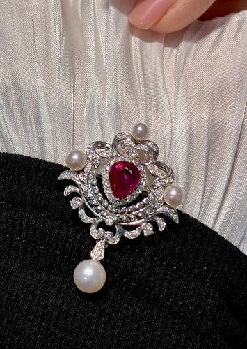 小万 全新品 古董款设计1克拉鸽血红宝石18k金钻石胸针吊坠两用款
