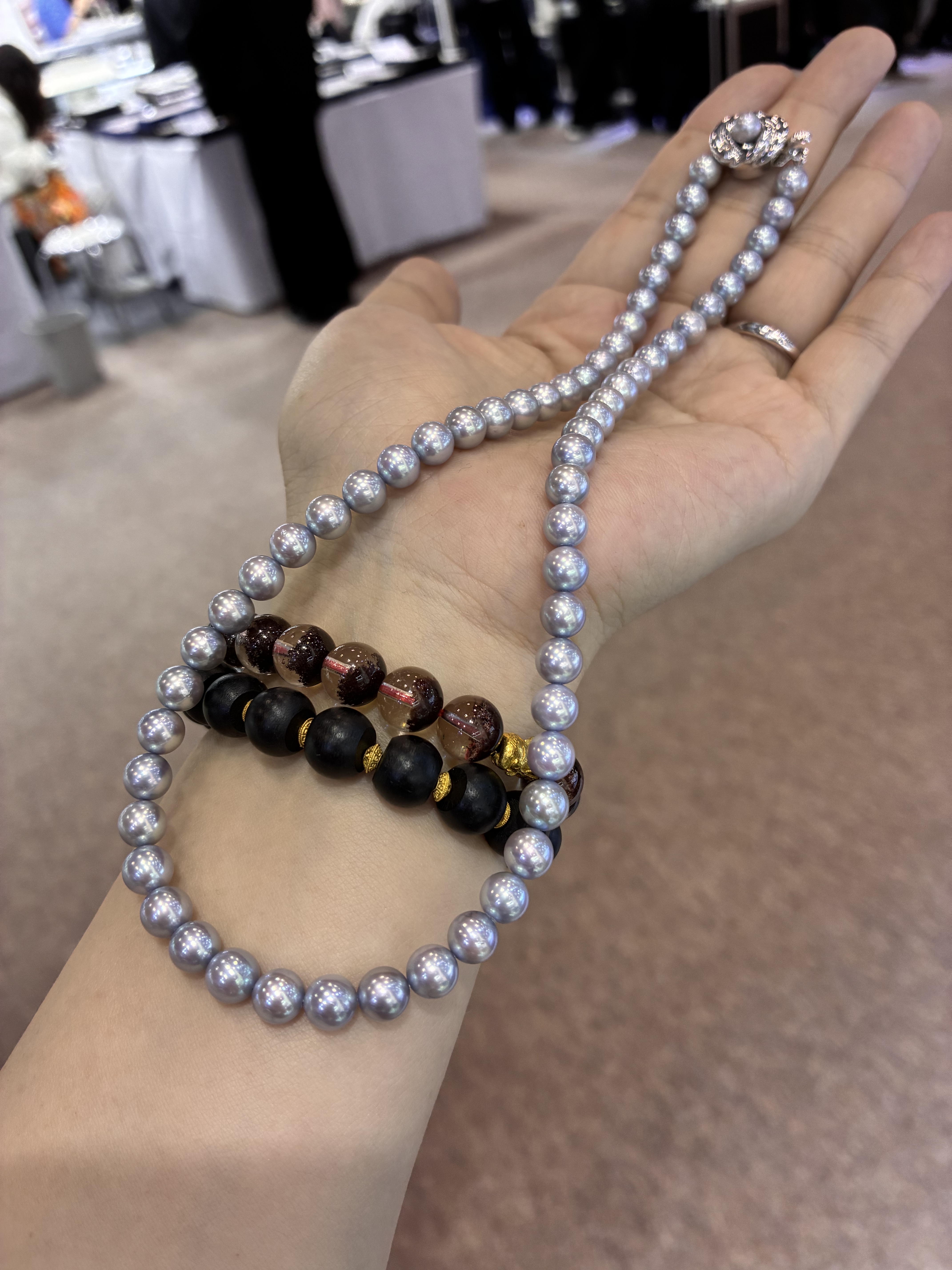 日本珠宝展亏本卖 T家正品真多麻色Akoya海水珍珠项链6.5-7MM正圆