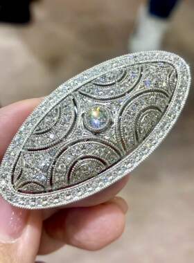小万漏 绝美大尺寸古董款钻石胸针2.6克拉32克重工Pt900铂金14K金