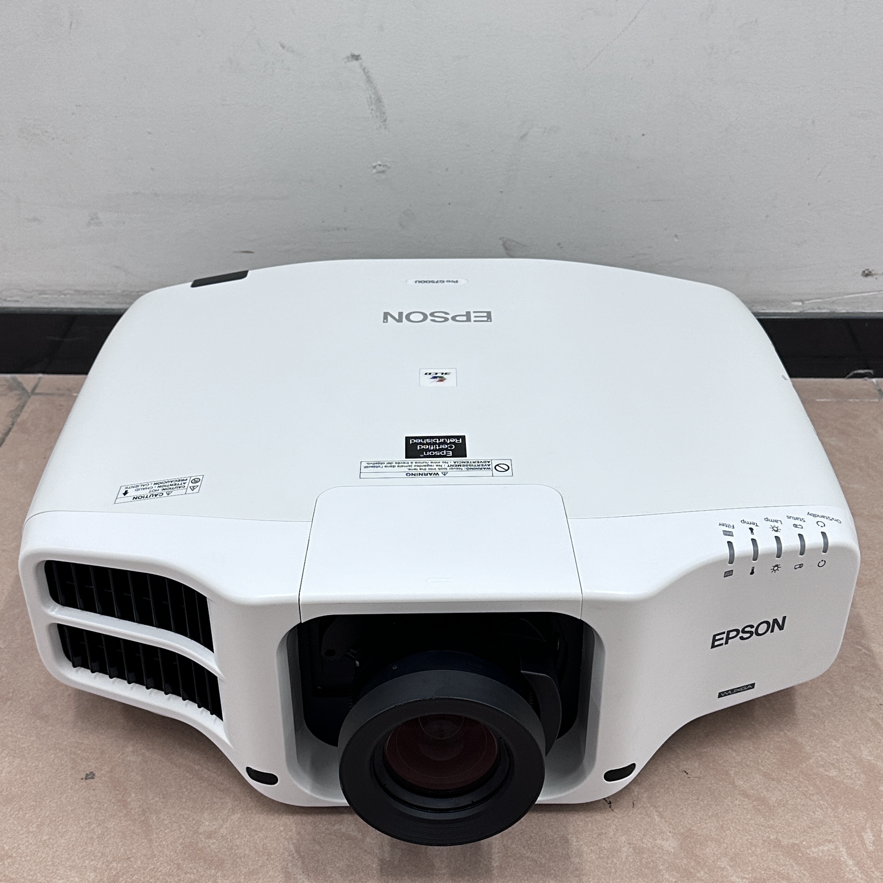 高亮爱普生工程投影仪G7500U 色彩亮度6500流明 1920*1200分辨率 4K增强技术 电动聚/变焦调节