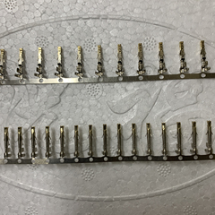 YY高电流镀金母端子高低脚LST高电流镀锡端子U形四面弹5557胶壳用