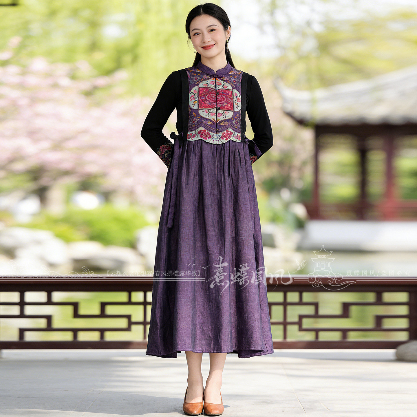 春装新款民族风刺绣棉麻连衣裙女立领盘扣无袖马甲裙显瘦中国风