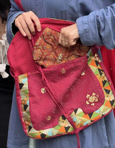 青泠谷仿北宋货郎图包