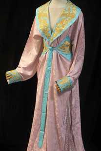 青泠谷粉色回鹘夫人袍
