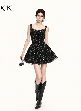 VOCK 花野初悸 法式浪漫方领黑色碎花蓬蓬裙度假修身收腰吊带裙子