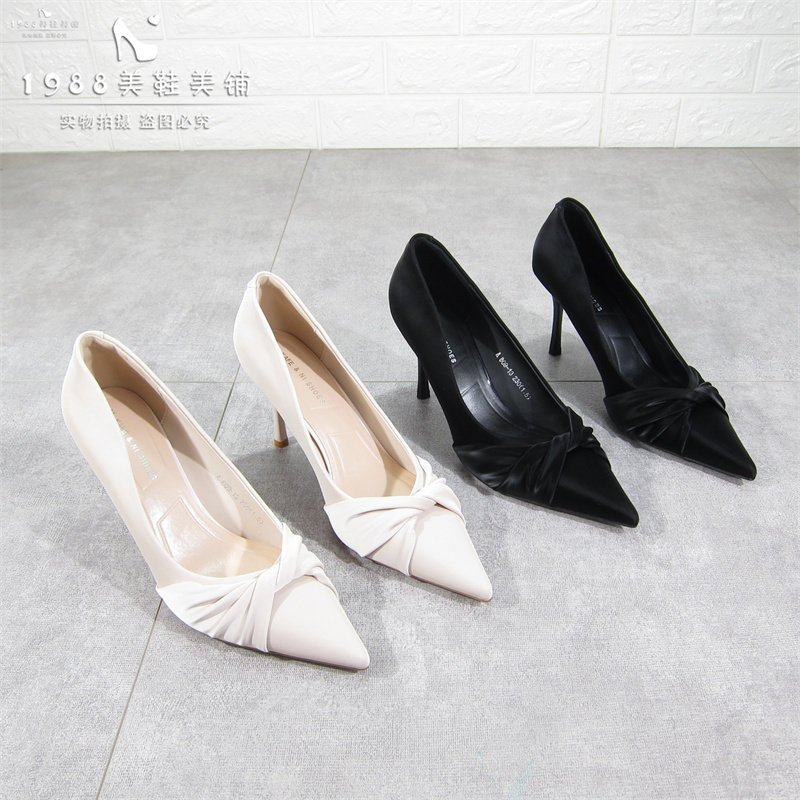 气质白色高跟鞋女细跟2025年春秋不累脚软皮尖头单鞋女工作职业鞋