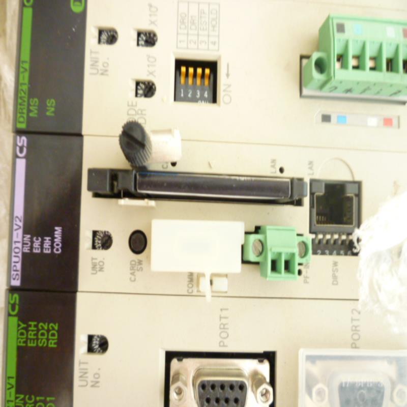 PLC CS1W-SPU01-V2   带256MB卡