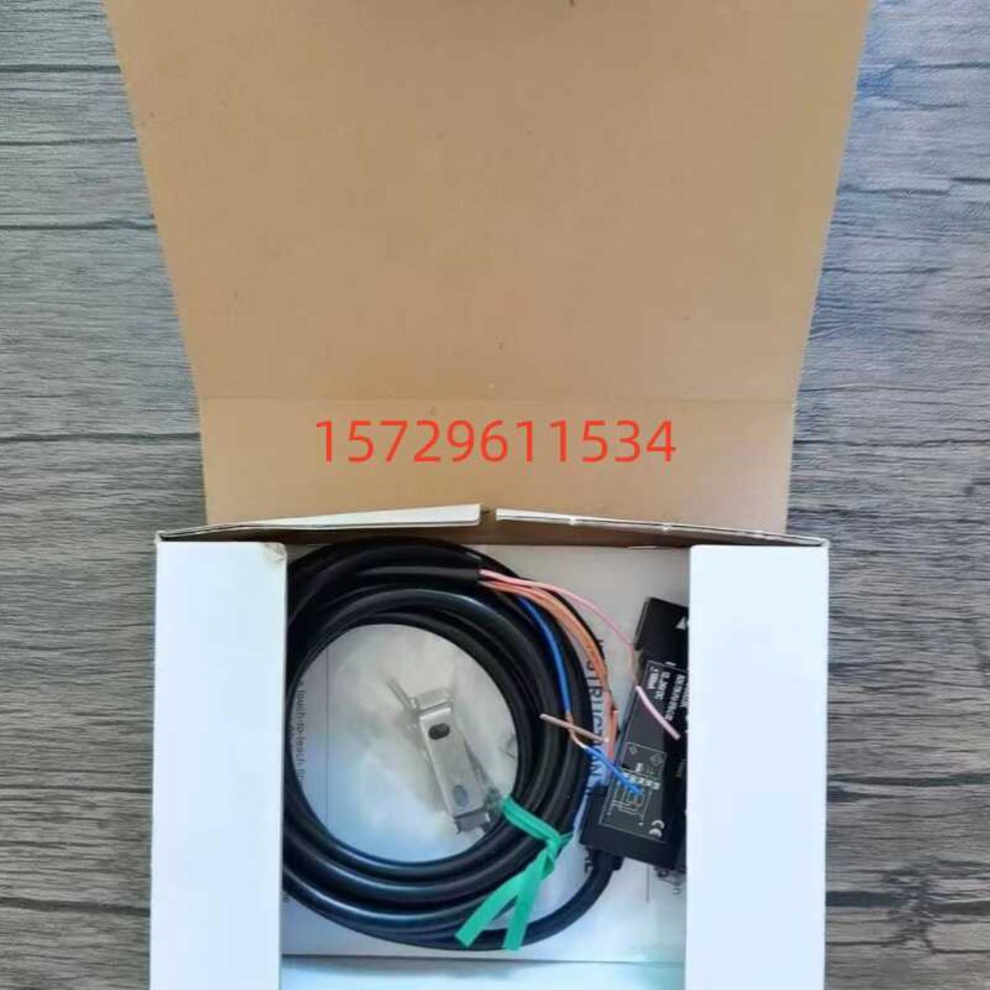 Balluff 巴鲁夫原装BOS003K漫反射光电开关BOS 73K-PU-1FR-C-02